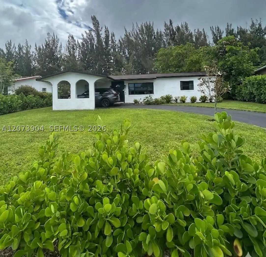 5450 SW 55th Ave, Davie, FL 33314 - #1