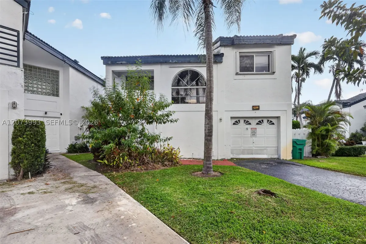 253 NE 211th Ter, Miami, FL 33179 - #1