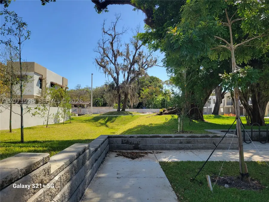 4117 N Oak Pl, Dania Beach, FL 33314 - #2
