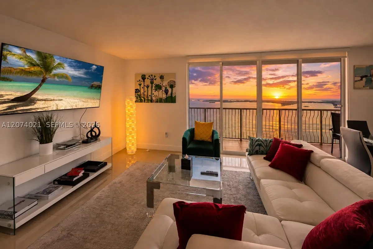 1200 Brickell Bay Dr #3701, Miami, FL 33131 - #1