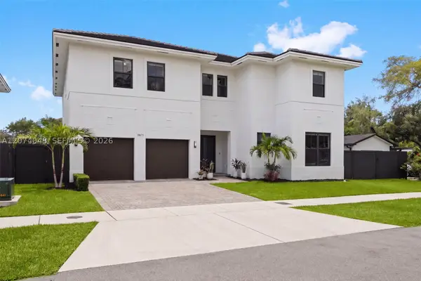 15875 SW 90th Ave, Palmetto Bay, FL 33157