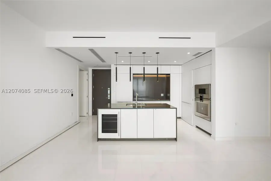300 Biscayne Blvd Way #4605, Miami, FL 33131 - #2