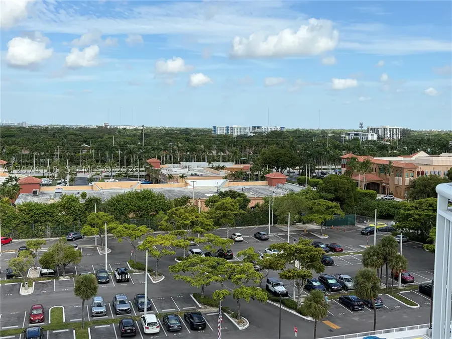 18011 Biscayne Blvd #905, Aventura, FL 33160 - #3