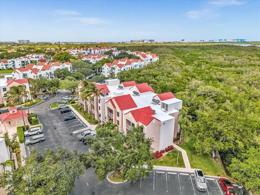 2721 Ocean Club Blvd #201, Hollywood, FL 33019 - #2