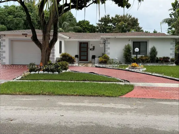 6710 SW 10th Ct, North Lauderdale, FL 33068
