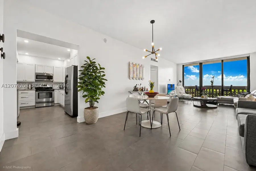 90 Edgewater Dr #PH11, Coral Gables, FL 33133 - #3