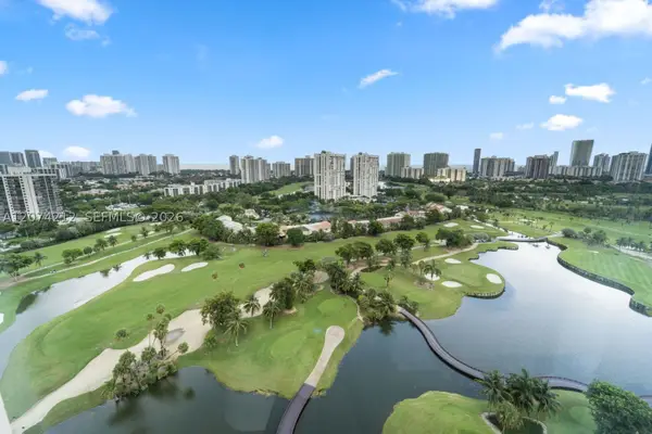 20379 W Country Club Dr #2433, Aventura, FL 33180