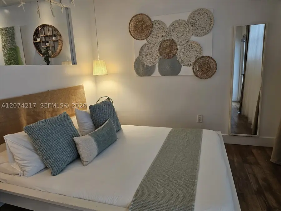 751 Collins Ave #3, Miami Beach, FL 33139 - #2