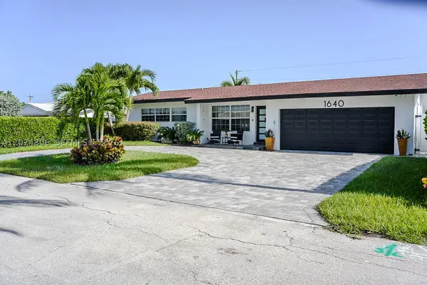 1640 NE 59th Pl, Fort Lauderdale, FL 33334