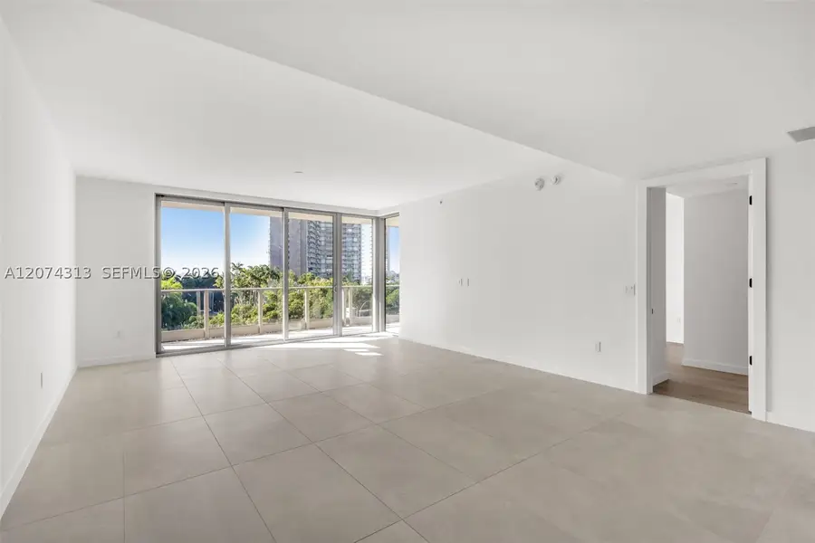 2200 Brickell Ave #416, Miami, FL 33129 - #3