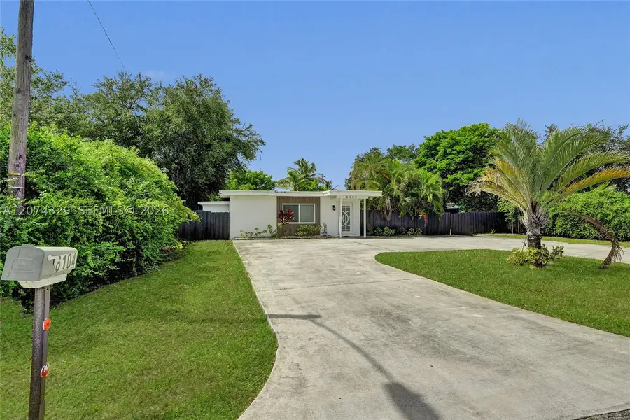 6104 SW 33rd St, Miramar, FL 33023 - #2
