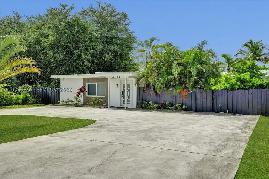 6104 SW 33rd St, Miramar, FL 33023 - #3