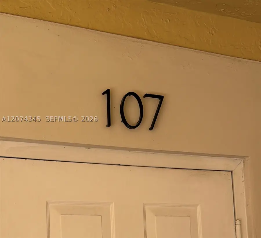 8964 W Flagler St #107, Miami, FL 33174 - #2