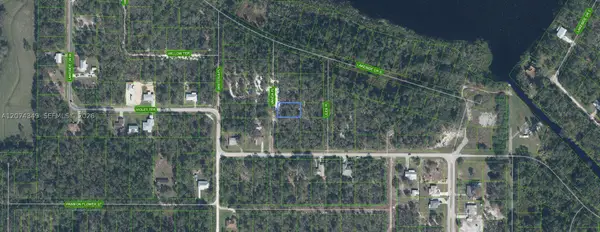6814 Vanda Place, Sebring, FL 33875