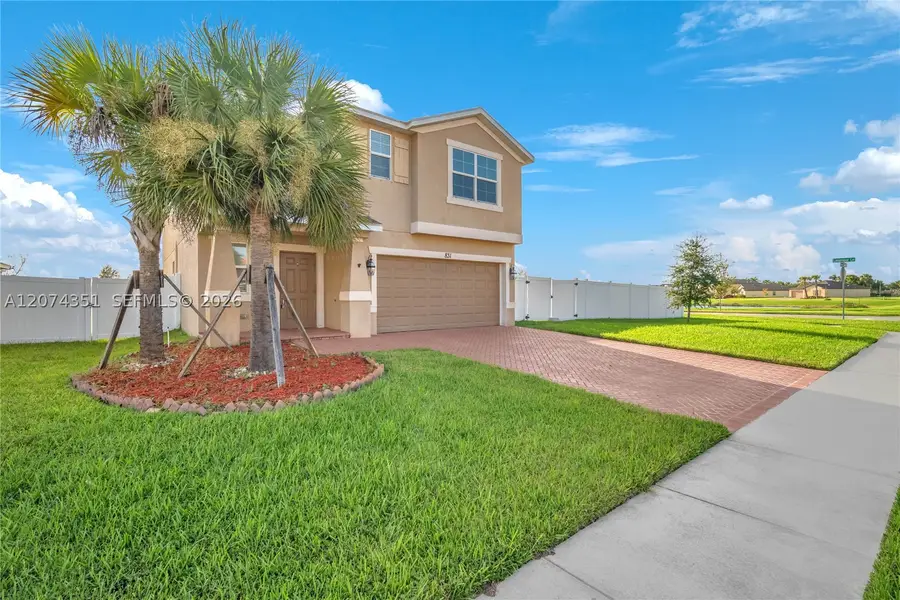 831 Bent Creek Dr, Fort Pierce, FL 34947 - #3