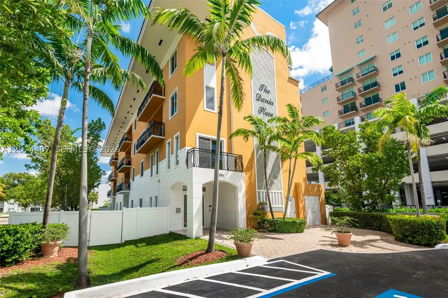555 E Dania Beach Blvd #9, Dania, FL 33004 - #2