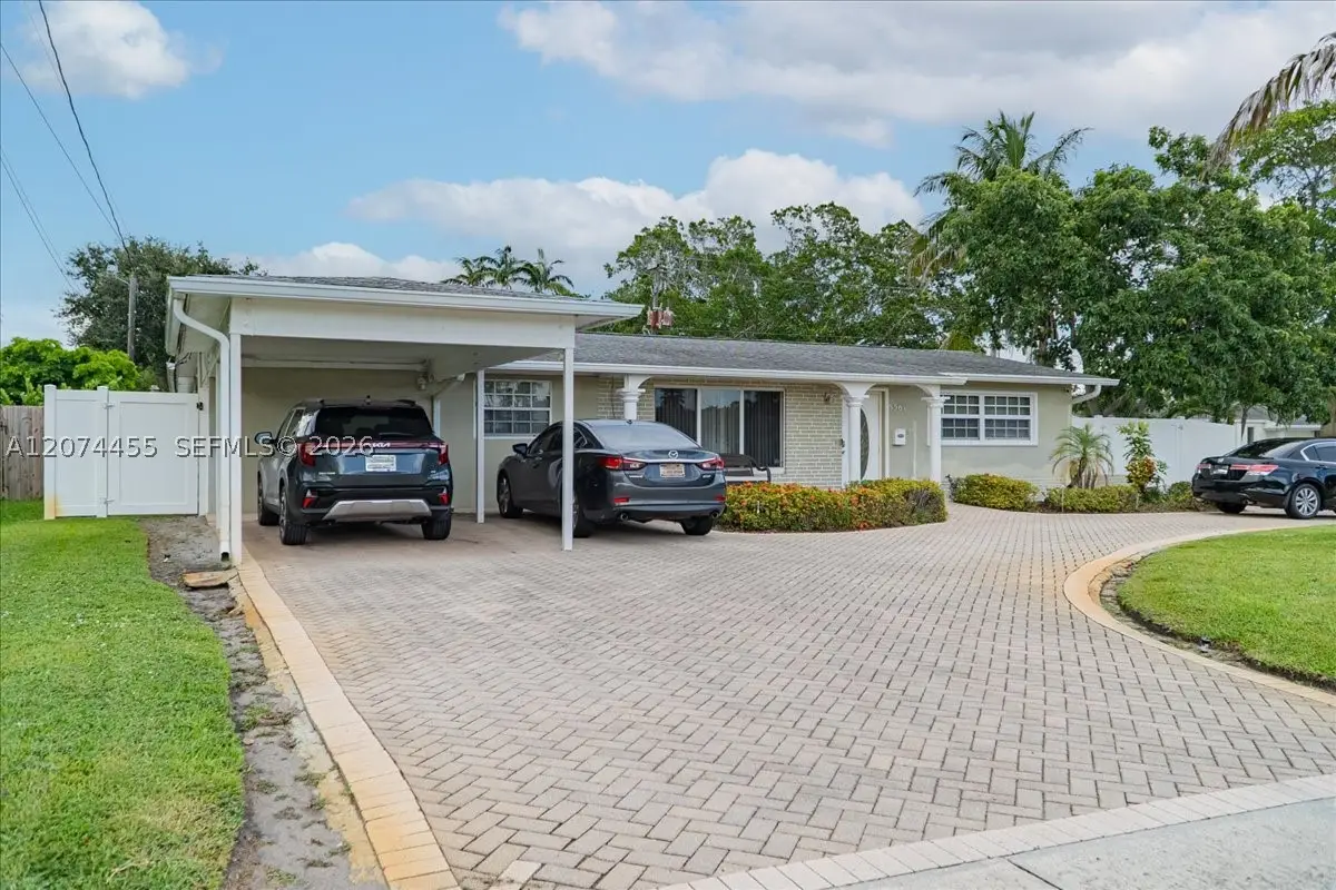 5561 SW 13th St, Plantation, FL 33317 - #1