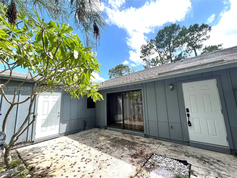 1077 Goldenrod Rd, Wellington, FL 33414 - #2