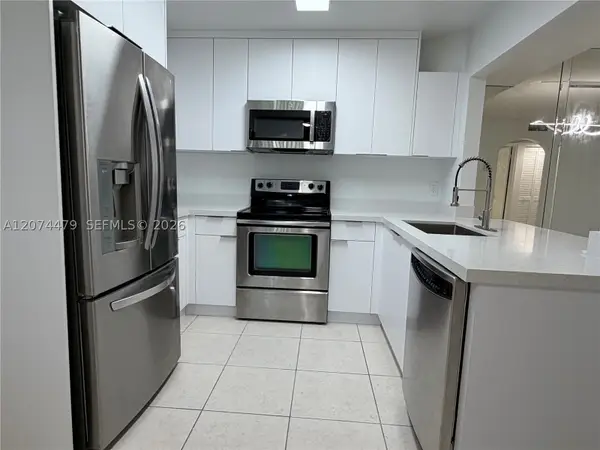 423 NE 210th Cir Ter #104-25, Miami, FL 33179
