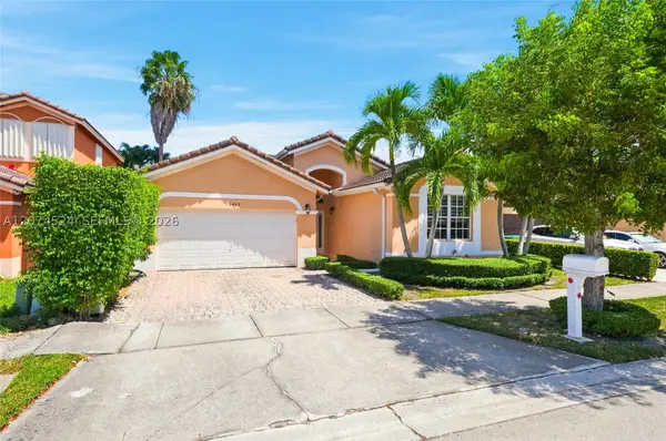 15429 SW 36th Ter, Miami, FL 33185