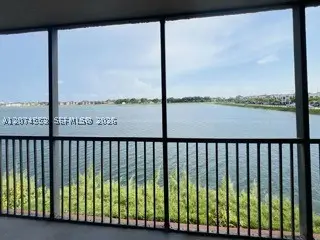 20860 San Simeon Way #205-6, Miami, FL 33179