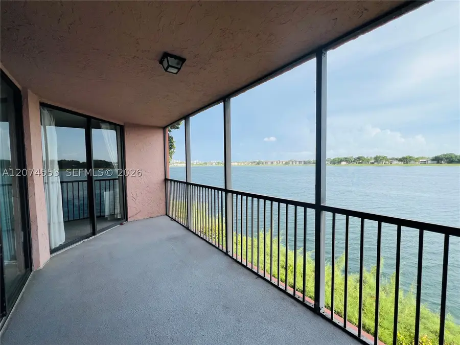 20860 San Simeon Way #205-6, Miami, FL 33179 - #2