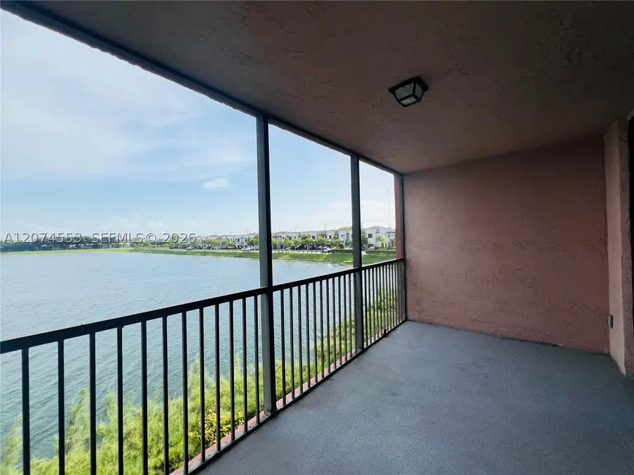 20860 San Simeon Way #205-6, Miami, FL 33179 - #3