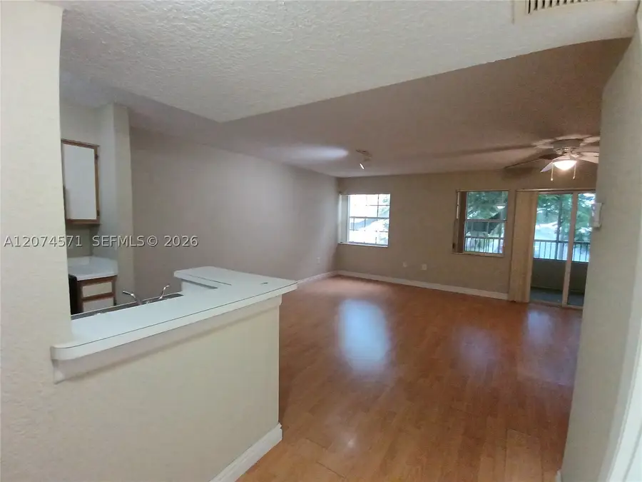 2871 N Oakland Forest Dr #210, Oakland Park, FL 33309 - #2