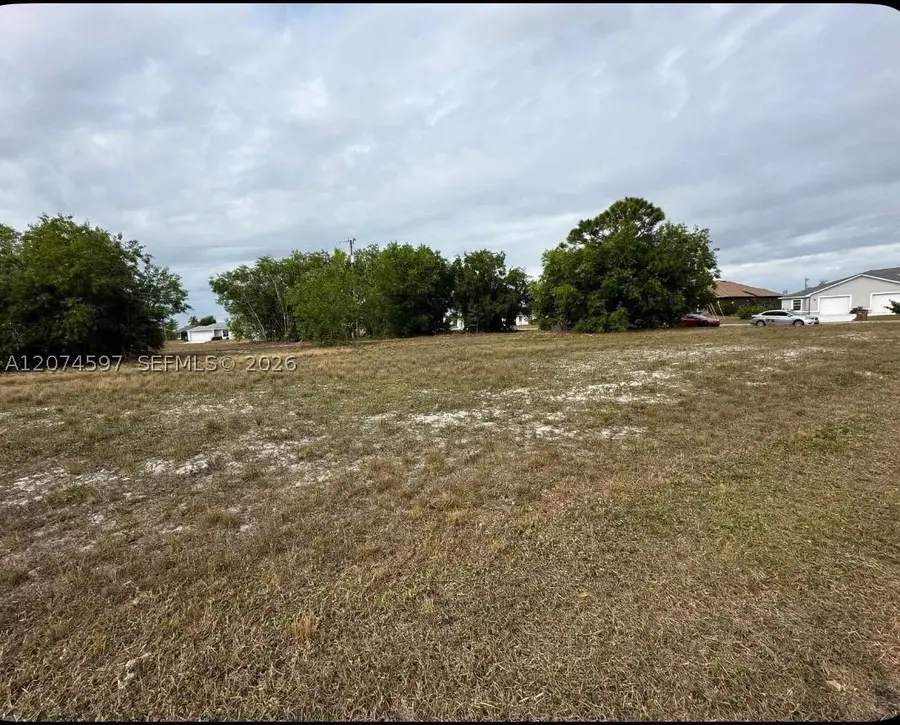 806 Skyline, Cape Coral, FL 33991 - #2
