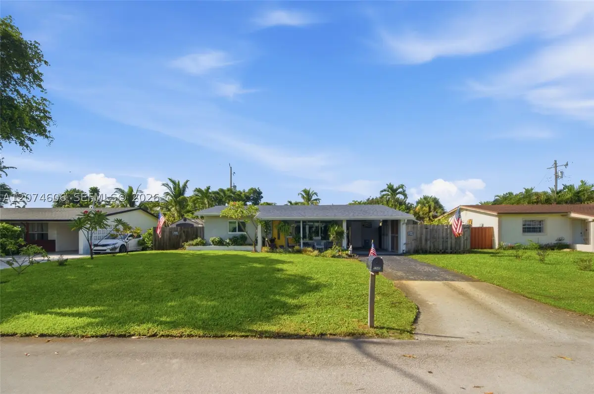 1540 NE 34th St, Pompano Beach, FL 33064 - #1
