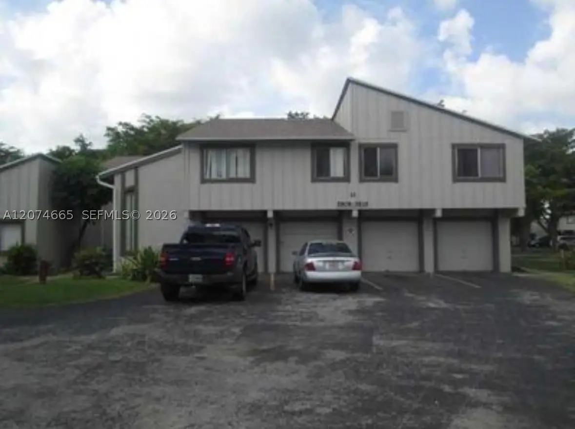 5810 NW 22nd St #21-B, Lauderhill, FL 33313 - #1