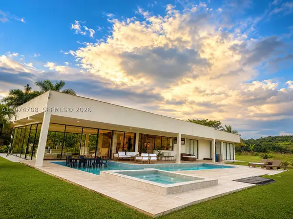 Cerritos Pereira, Cerritos, FL 