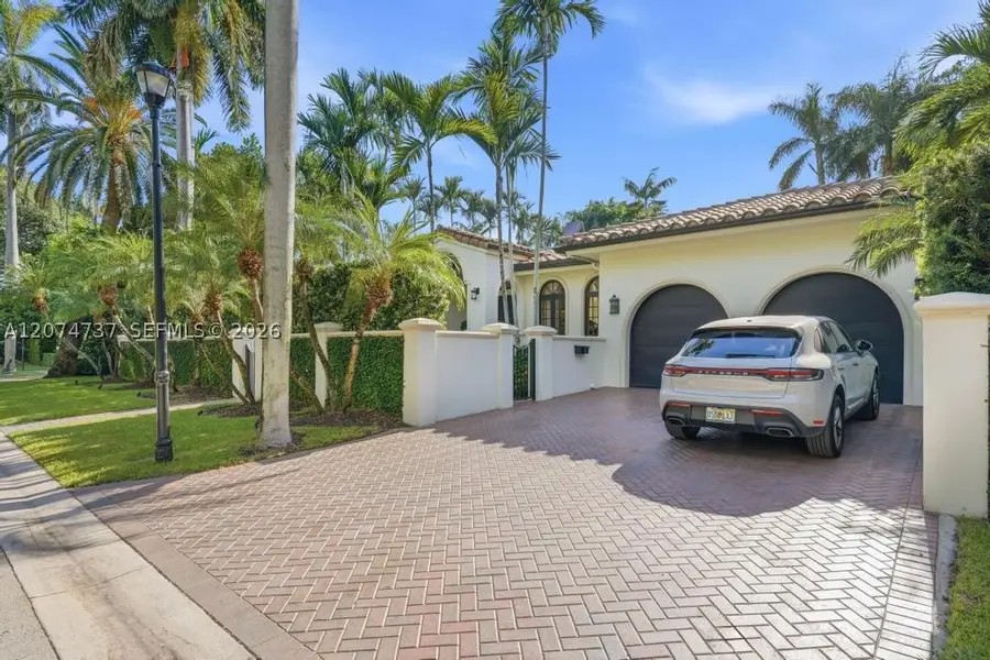2532 NW Lake Ave, Miami Beach, FL 33140 - #2