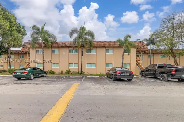 2804 NW 39th Way #201, Lauderdale Lakes, FL 33311