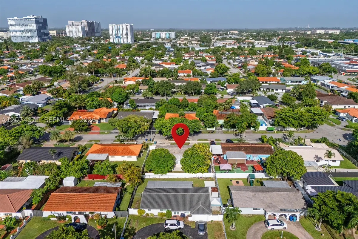 225 SW 102nd Pl, Sweetwater, FL 33174 - #1