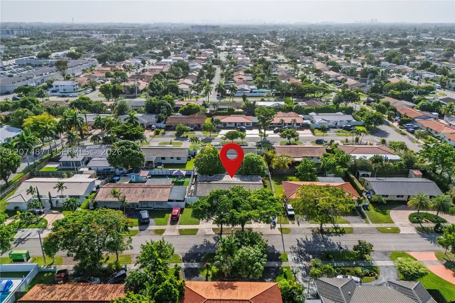 225 SW 102nd Pl, Sweetwater, FL 33174 - #2
