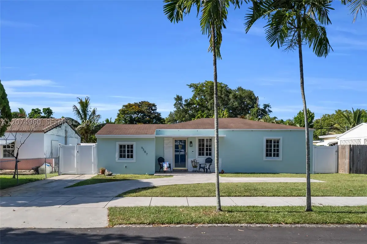 6387 SW 42nd St, South Miami, FL 33155 - #1
