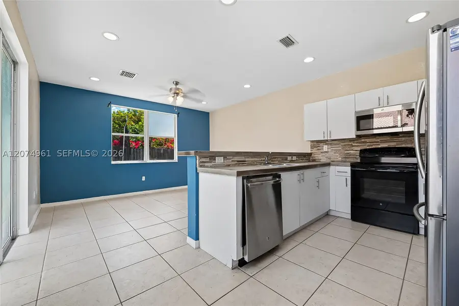 1567 SE 20th Ave, Homestead, FL 33035 - #2