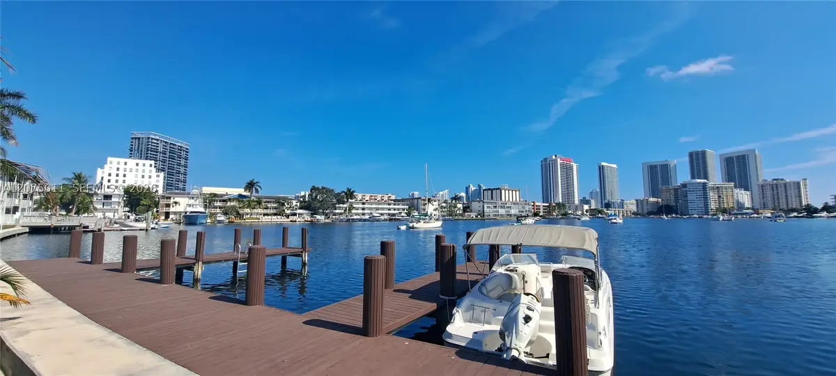 450 Golden Isles Dr #3C, Hallandale Beach, FL 33009 - #1