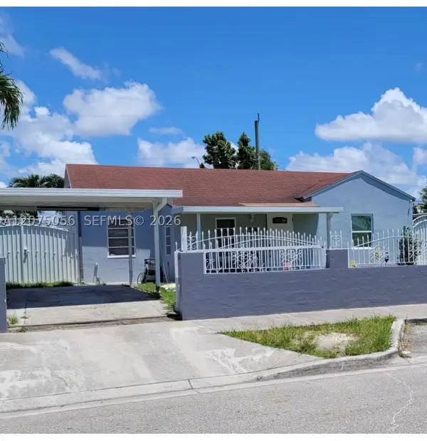 861 NE 1st Pl, Hialeah, FL 33010