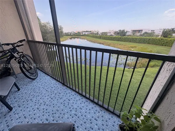 16471 Blatt Blvd #203, Weston, FL 33326