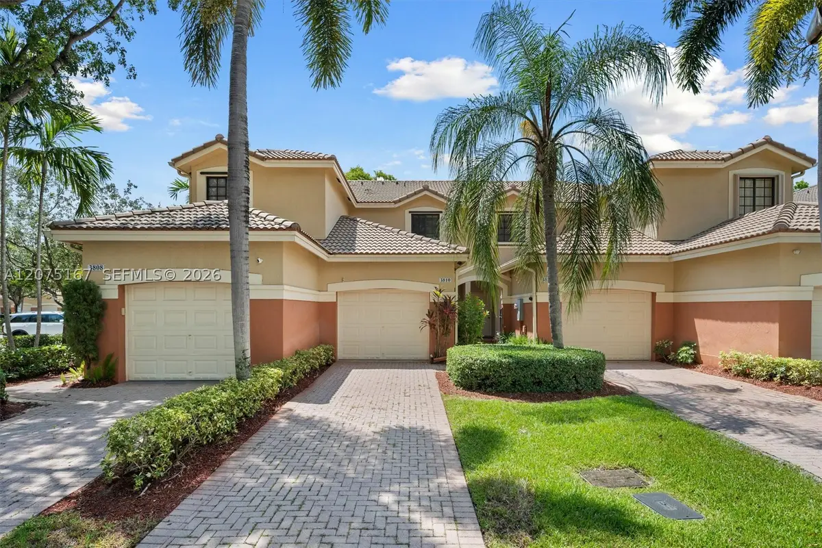 3810 Tree Top Dr, Weston, FL 33332 - #1