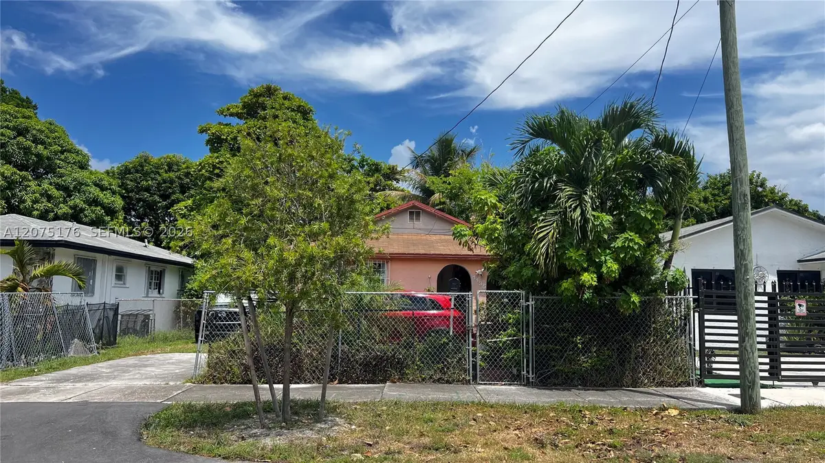 1135 NW 65th St, Miami, FL 33150 - #1