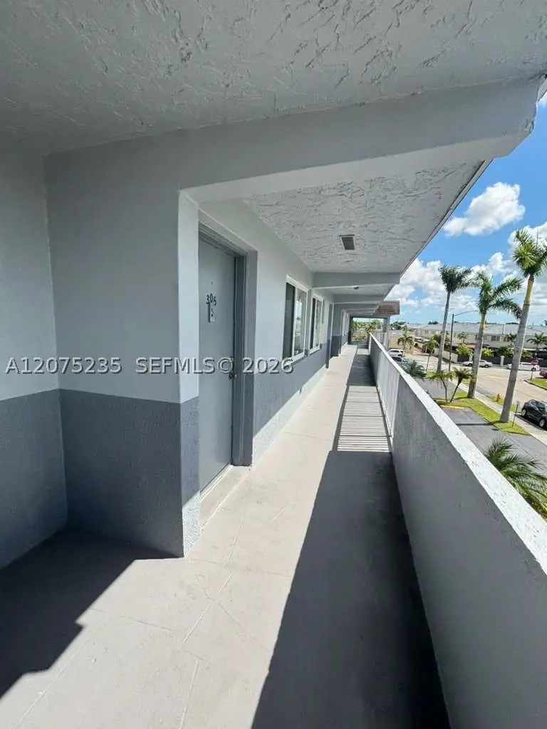 11005 SW 1st St #302, Sweetwater, FL 33174 - #3