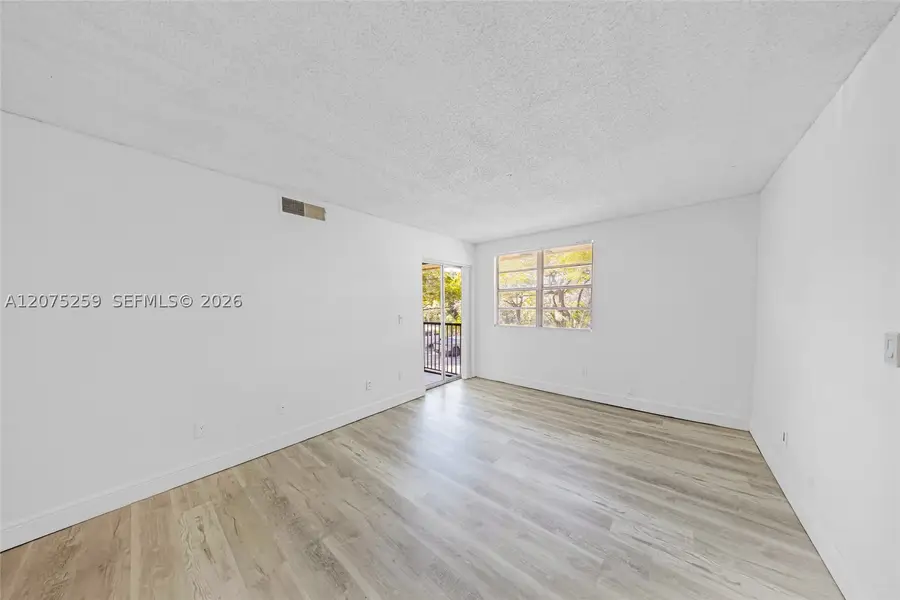 1237 SW 46th Ave #806, Pompano Beach, FL 33069 - #2