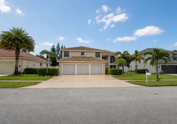 18341 NW 10th St, Pembroke Pines, FL 33029