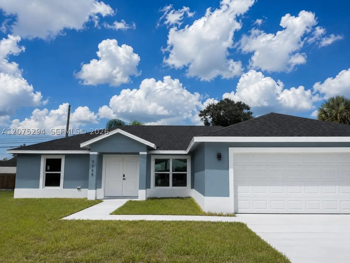 9165 100th Ct, Vero Beach, FL 32967 - #1