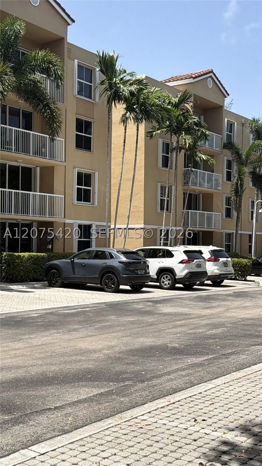 619 E Sheridan St #105, Dania Beach, FL 33004 - #1