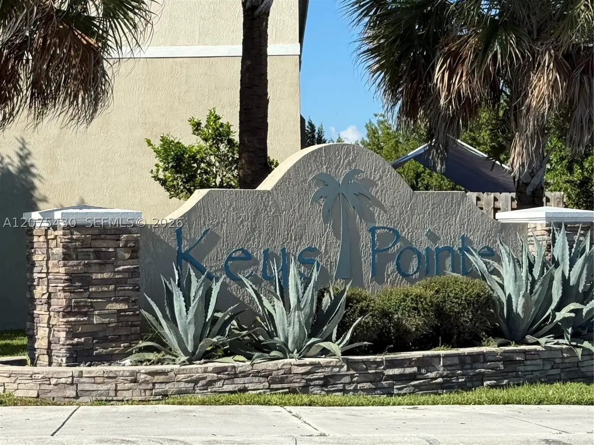 488 NE 5th Ter, Florida City, FL 33034 - #1