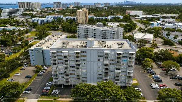 1470 NE 125th Ter #202, North Miami, FL 33161